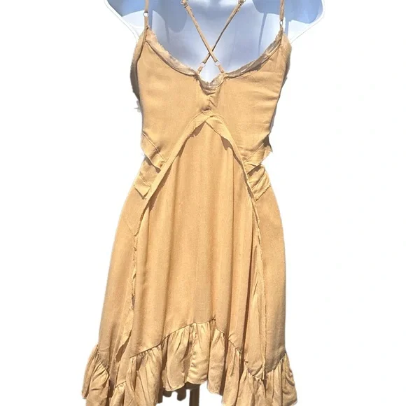 Mustard Seed | Flowy Beige Dress - Picture 2 of 5